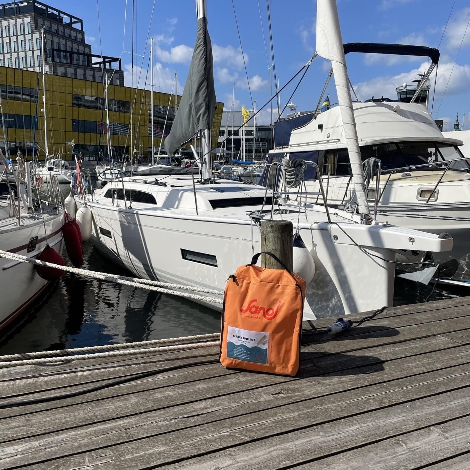 Sanol's Boat Kit in Kalmar harbour
